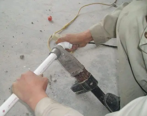 敦化漏水维修电话